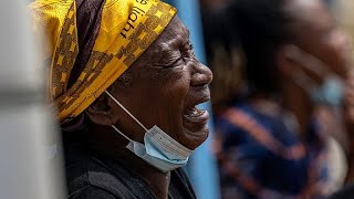 DRC Ebola hospital set on fire as protesters demand access to bodies of dead relatives