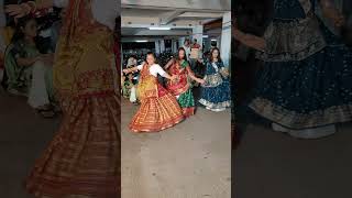 Dil Jaane Jigar Tujh Pe #Song#dance#garba#dj #viral#trending#love#my#gujarati#navratrispecial
