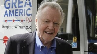 Jon Voight talks pro-Trump super PAC's 'VIP' bus tour