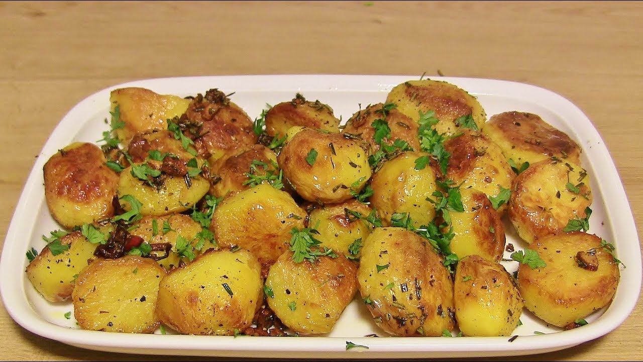 Ofenkartoffeln-Backofenkartoffeln mit Rosmarin,Knoblauch &amp; Chili ...