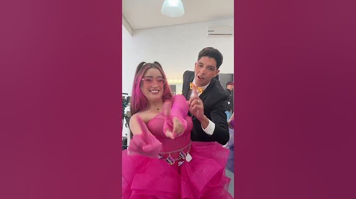 Emilly Vick e Léo Dançinha Em Casal Dos Rosa💖💛 #emillyvickof #leo #yt #casal #fy #dosa #dance #fyp