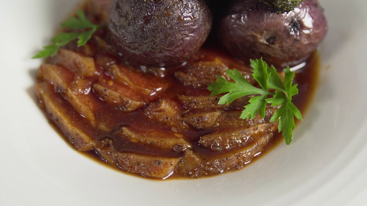 Henkelman featuring Chef's Roll- Watermelon ‘beef’ briskets & Butternut squash ‘tuna’ sashimi