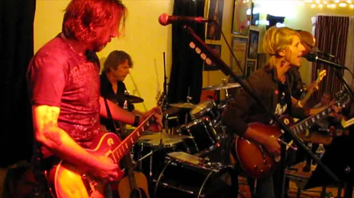 Tonia Sellers covers Neil Young