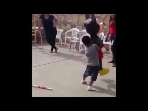 jason-bourne-piñata-kid-meme