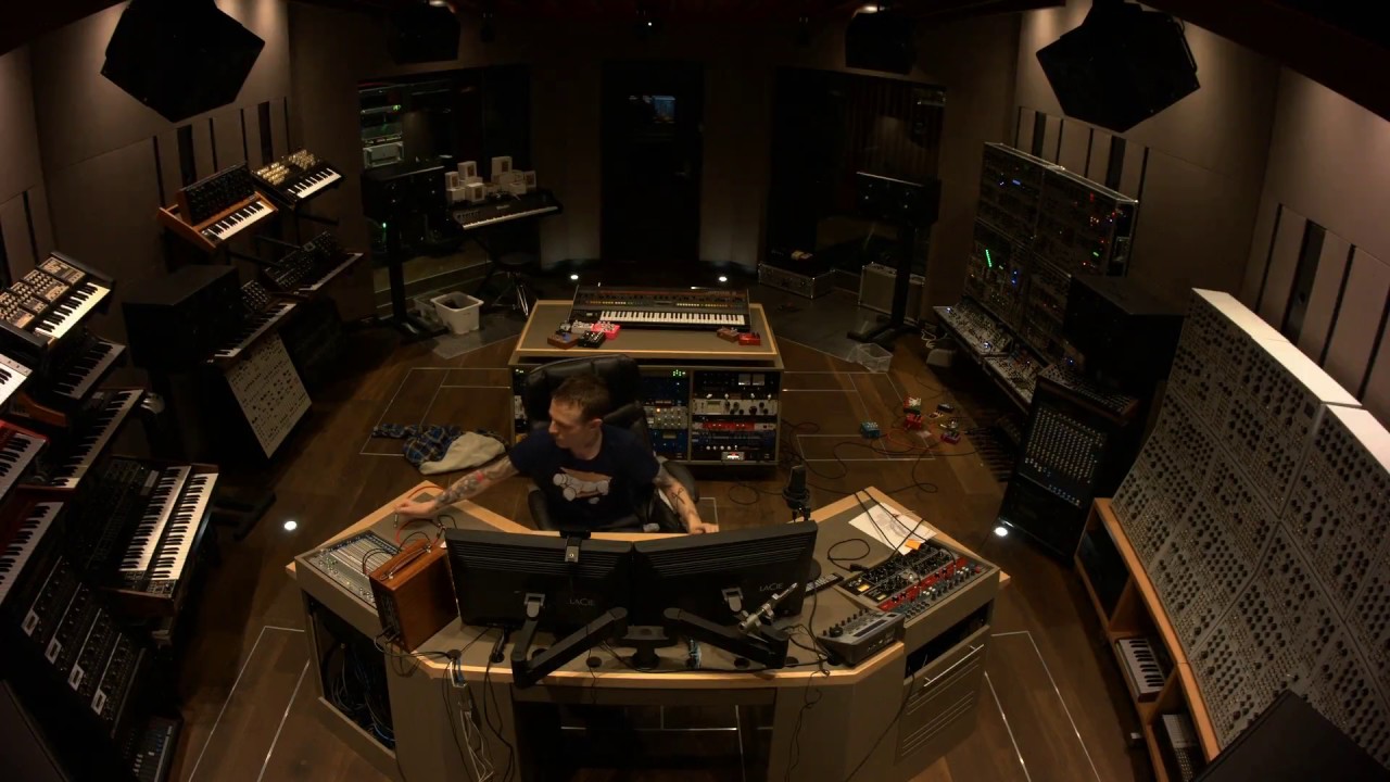 Deadmau5 Live From The Studio Creative Youtube