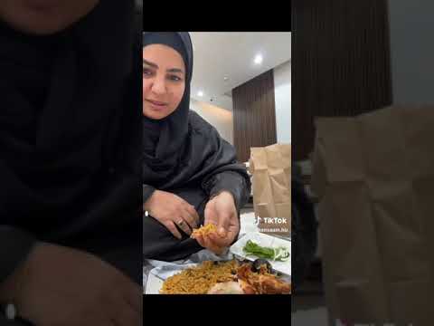 اكل ورجوع شيخه الماجد للبحرين