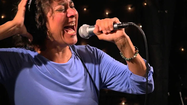 Leticia Rodriguez - Frio En El Alma (Live on KEXP)