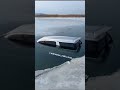 Машина вместе с водителем ушла под лед на реке Пойма в Хасанском р-не. Водитель выбраться не успел.