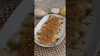 Cocinando pescado con almendras