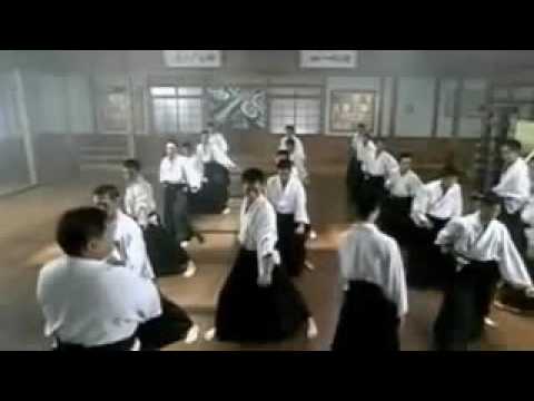 مع اغنية ابن البدوية 