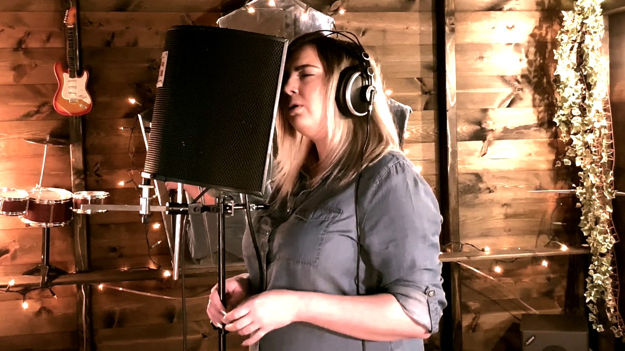 Always Remember Us This Way - Lauren Elizabeth - Uber Entertainment