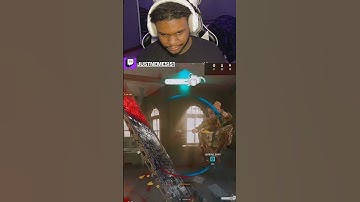 The NEW CHAINSAW Melee is INSANE 😱🪚