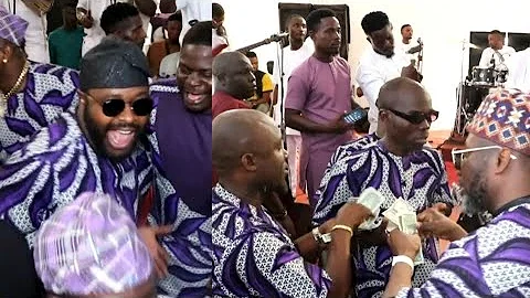 SEE WHAT SURPRISE FEMI ADEBAYO AS DOLLAR RAIN ON ACTOR IJEBU