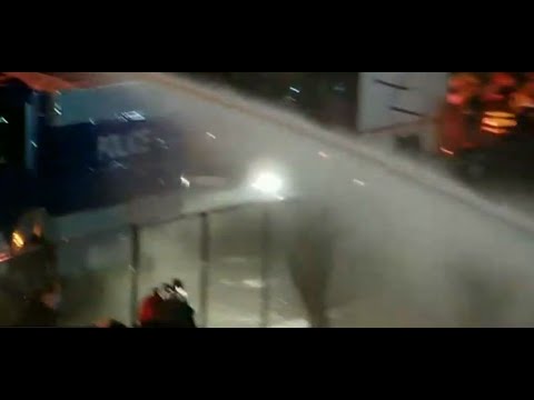 ცესკოსთან პოლიციამ წყლის ჭავლი გამოიყენა