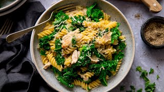 How I get my kids to eat kale! | One Pot Garlic Chicken Pasta, the perfect weeknight dinner!