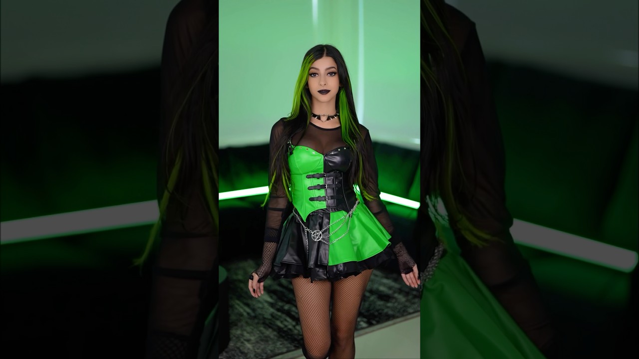 Love this song 💚 #foryou #helpmemakethismakesense #trending #gothclub #emo #dance #cosplay