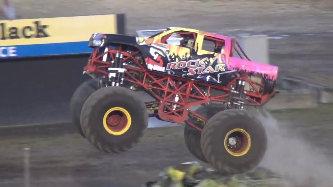 Straight Up Racing Straight Up Racing-Obstacle course racing@ Monster Slam 16 - YouTube