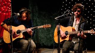 Foals - 2 Trees (Live on KEXP) chords