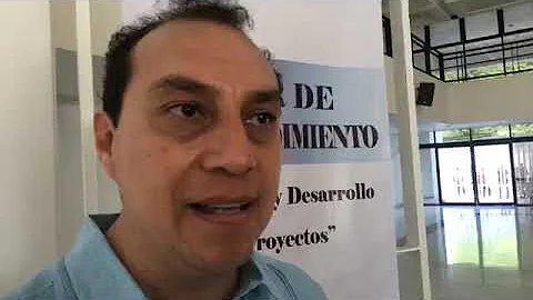 Hugo Loya director de comunicacin social de pinfra en entrevista con medio