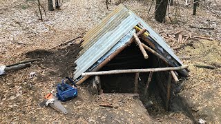 ПРИШЁЛ В ЗЕМЛЯНКУ СПУСТЯ ДВА МЕСЯЦА | ДОДЕЛАЛ КРЫШУ В ЗЕМЛЯНКЕ .￼