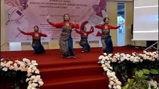 WK (Bombong Tonas) saat tes Panggung