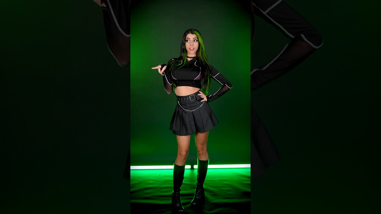 Love this song 🖤 #foryou #helpmemakethismakesense #trending #gothclub #emo #dance #cosplay