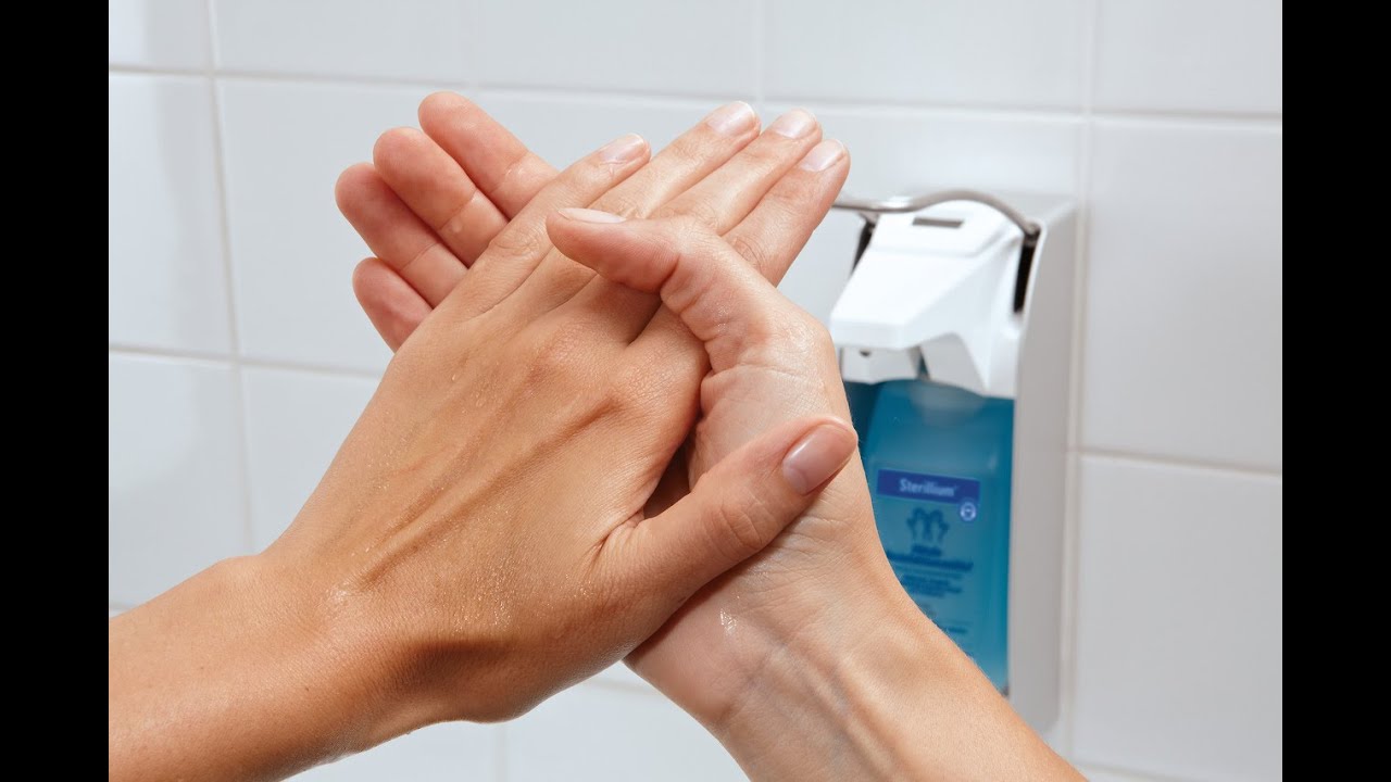 Мытье рук пациенту