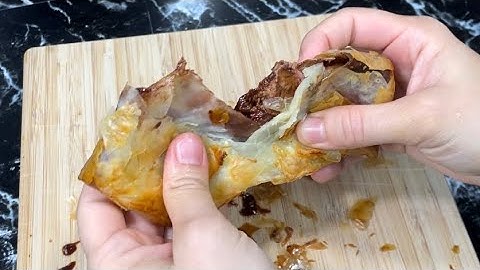 Les incroyables PAINS AU CHOCOLAT SANS PÂTE FEUILLETÉE et SANS BEURRE en seulement 5 minutes 😳🍫
