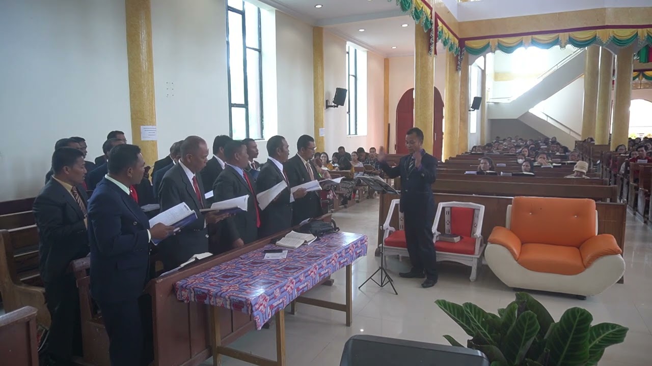 Di na Mulak Na Tarbuang & Ale Jahowa Debatangku II Punguan Koor Ama Saroha HKBP Resort Pintusona