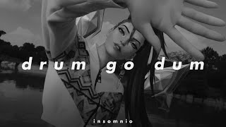 k/da - drum go dum (𝒔𝒍𝒐𝒘𝒆𝒅 𝒏 𝒓𝒆𝒗𝒆𝒓𝒃) Resimi