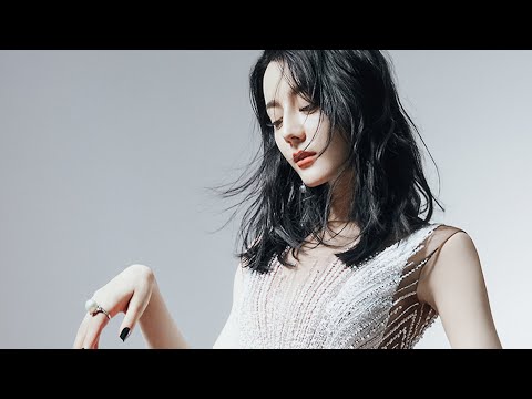 迪丽热巴Dilraba - Madame Figaro 十月Oct 2022 光影交响视频