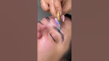 Watch me shape these brows with my brow mapping technique 🌟 #browlamination #brows #browmapping