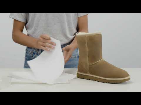 Vidéo: 3 façons de nettoyer les bottes Ugg