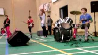 Court Fields Cancer Concert: Bullet Balerina - Brain Stew cover