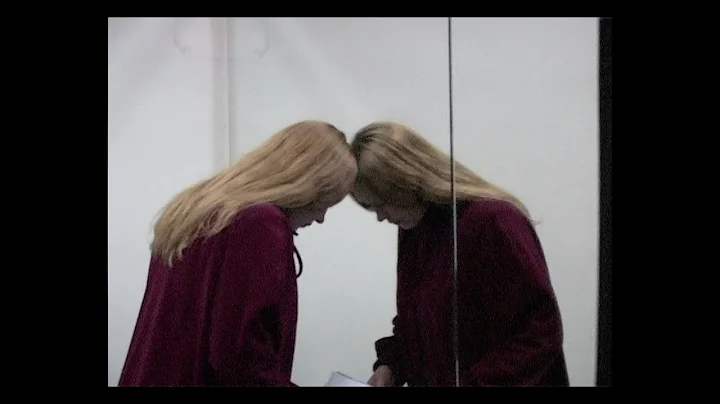 Julia Jacklin - Be Careful With Yourself (Official...