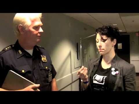 Boston Police Assist. Supervisor, John Daley and Musician Amanda Palmer at #140Conf Boston