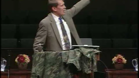 Kent Hovind - Creation Boot Camp - The Dangers Of Evolution 7/7