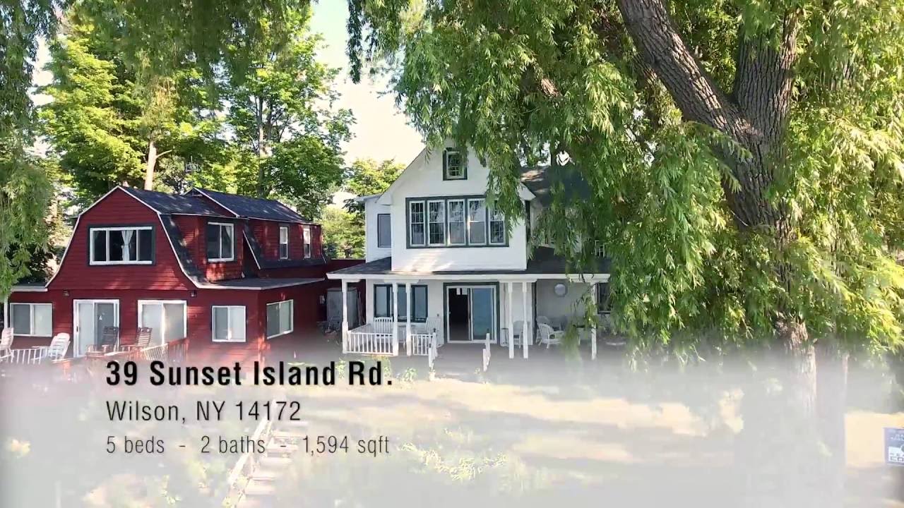 Cancilla Family Real Estate 39 Sunset Island Rd, Wilson NY Santa