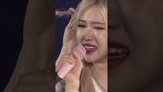 Jisoo Cuidando Da Rosé Lisa E Jennie Blackpink