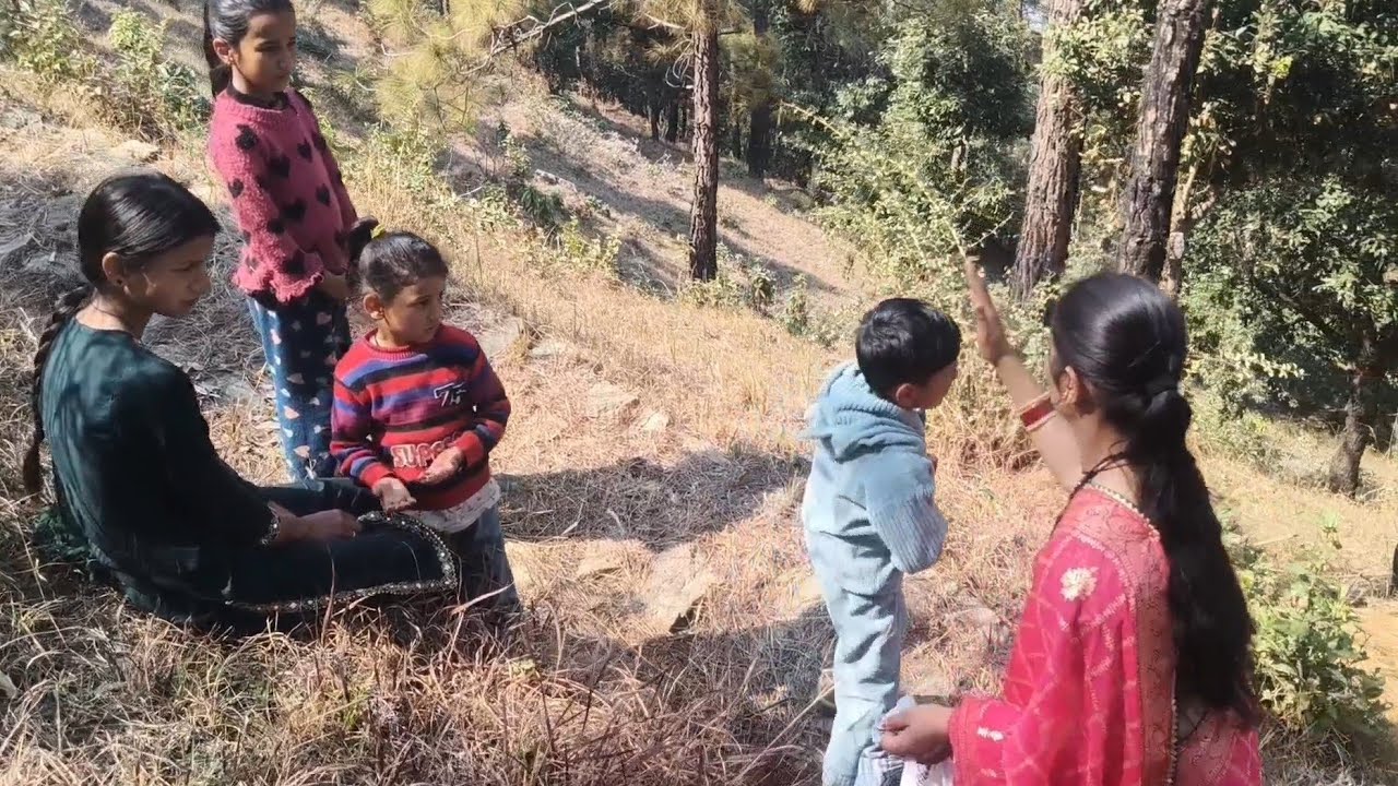 Last Holi Vlog 2026 | Holi Celebration with padosi gaon & Family 🎨🥳