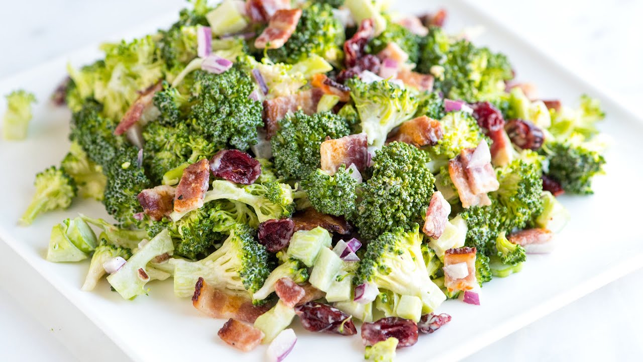 Roll Up Your Salad Greens to Keep Them Dry and Crisp