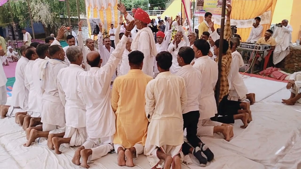 नगला भांड कि गोठ बड़ागांव खेड़ली भैरो बाबा के मंदिर पर।।।gayak banni bhand and parti gurjar