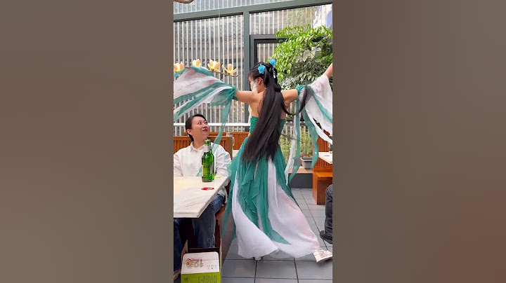 Nhân Viên Bá Đạo Nhất Trung Hoa|  小姐姐开心坏了#Shorts#funny