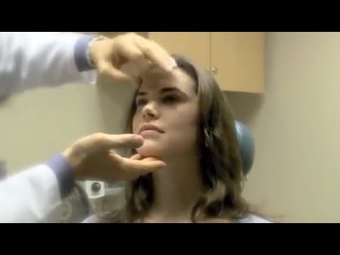 Video thumbnail: Rhinoplasty and Broken Noses