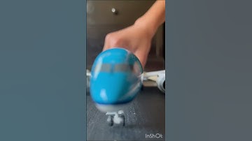 1:200 KLM 787 Landing at 1:400 Model Airport