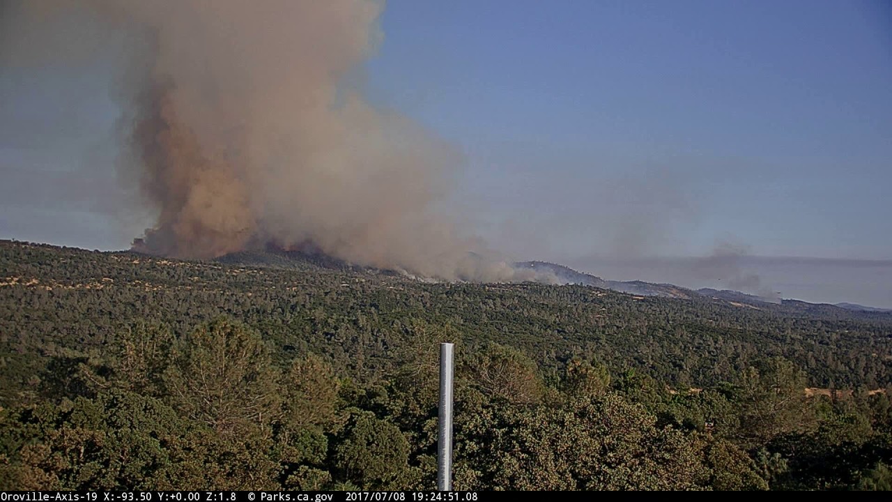 SPECTACULAR !!! footage of the Wall Fire from the Oroville Dam Cam at 7