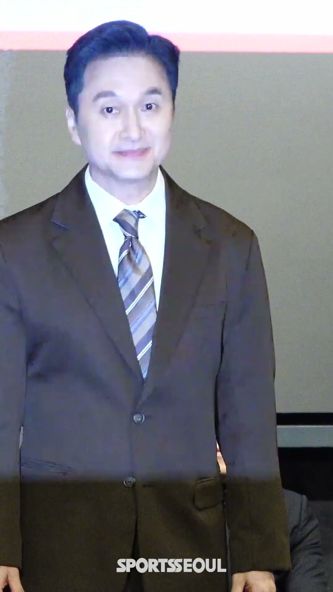 장현성, 젠틀한 분위기 물씬~