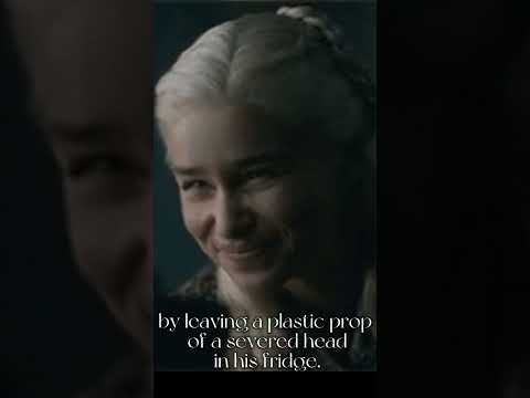 Emilia clarke pranks co-star kit harington 😅😁😊❤ #shorts #viral #funnymoments #daenerys #emilia