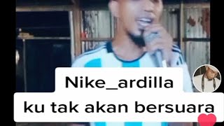 Nike Ardilla_ku tak akan bersuara versi lelaki cover by sabry👍👍 #sabahlahaddatu #komen👇