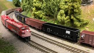Silver Streak visit Todd Treastors N Scale Empire